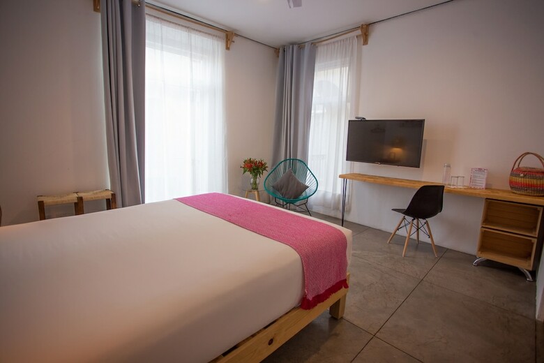 Hotel Mama Carlota