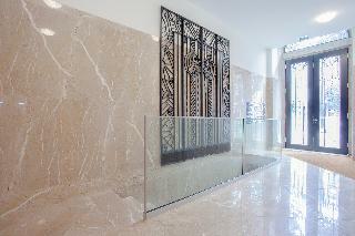 Aliados Luxury Apartment