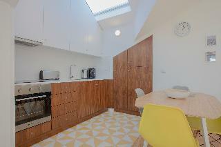 Cosy Downtown Apartments