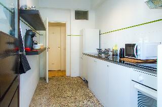 Downtown Delight Apartments