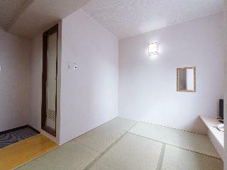 Oyo Sasebo Palace Hotel