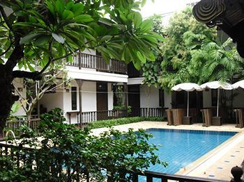 Hotel The Royal Shilton Resort