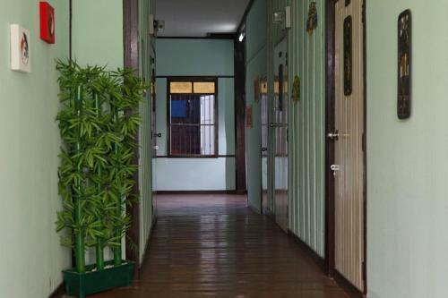Hostal Chok Dee Guesthouse II