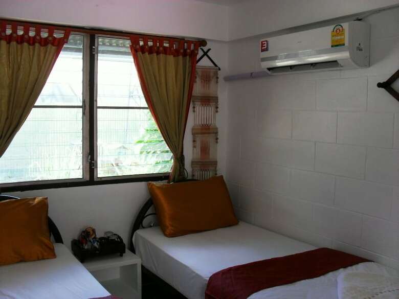 Hostal Naruncha Green House