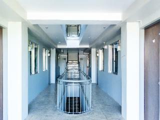Hotel Oyo 561 Abn Hostel