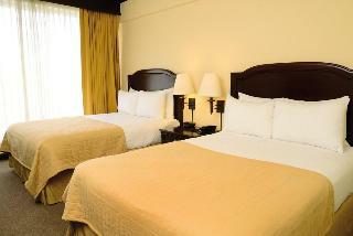 Plaza Hotel And Suites