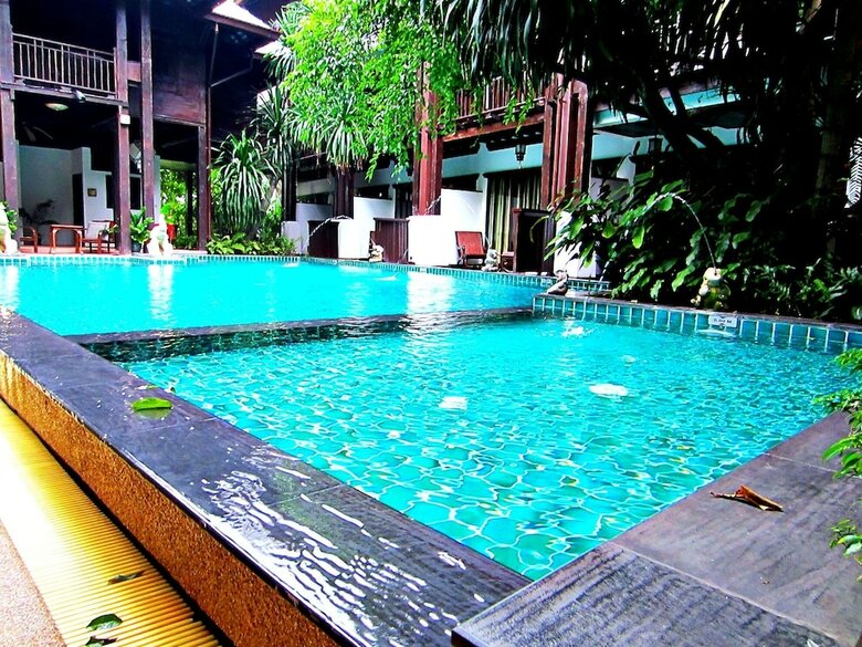 Hotel Yantarasri Resort