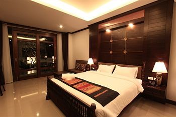 Hotel Baan Ratchiangsaen