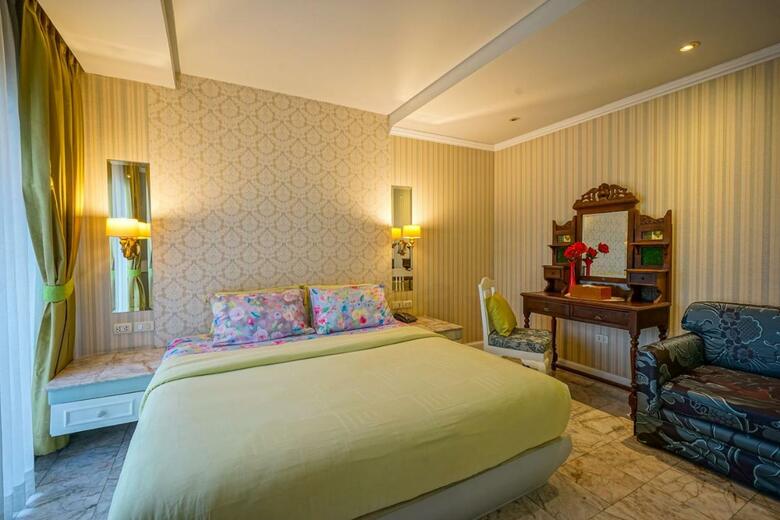 Hotel At Pingnakorn