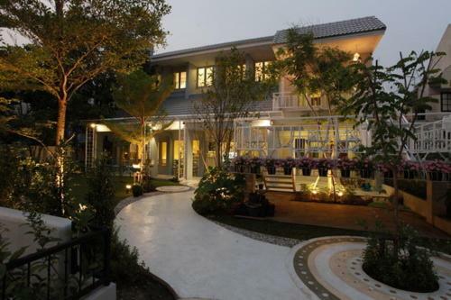 Hotel Baan Hmon-oon
