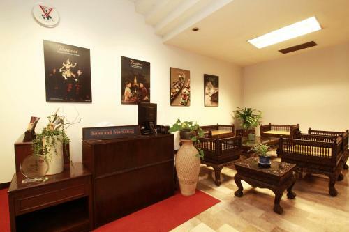 The International Hotel Chiang Mai (ymca)