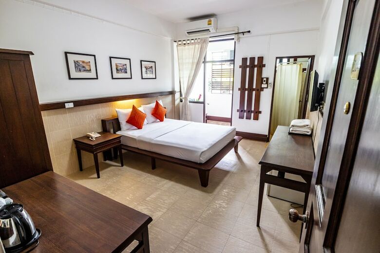 Hotel Sakulchai Place