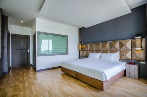 Addplus Hotel