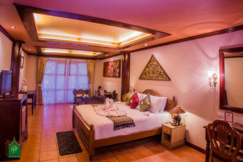 Hotel Royal Phawadee Village
