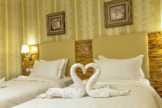 Hotel Crown Town