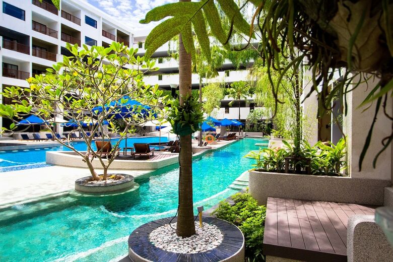 Hotel Deevana Plaza Phuket