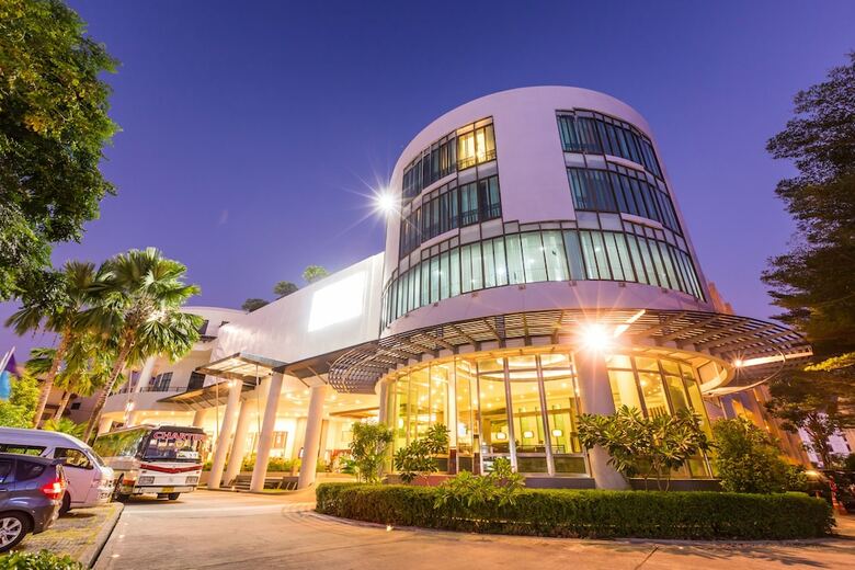Hotel Deevana Plaza Phuket