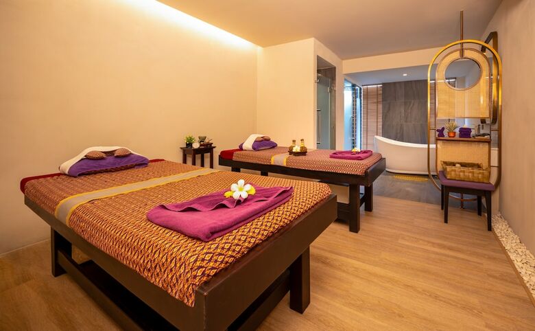 Hotel Deevana Plaza Phuket