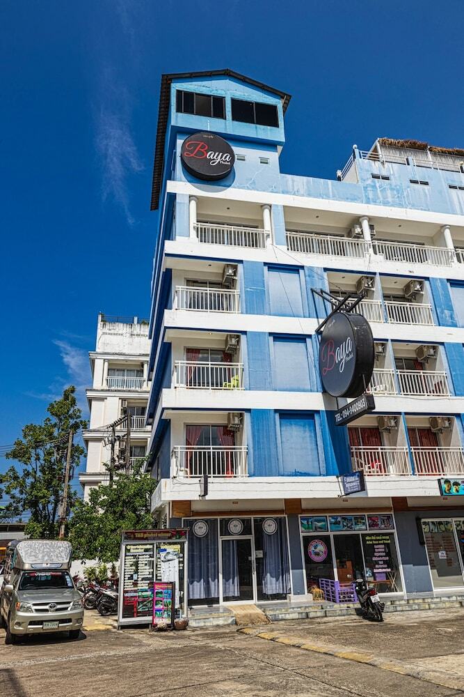 M-narina Hotel