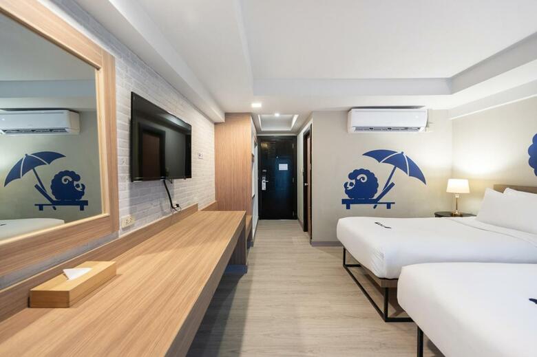 Hotel White Sand Resortel, Patong