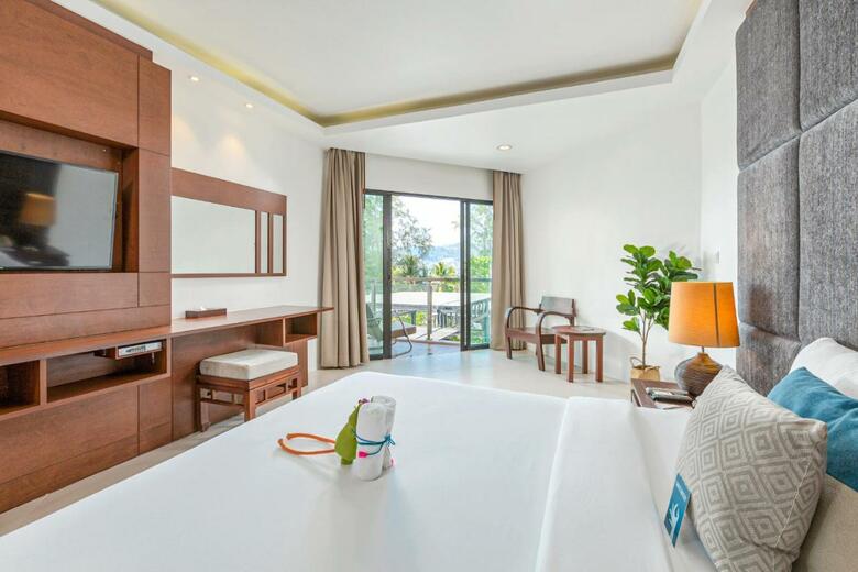 Hotel Baan Laimai Beach Resort