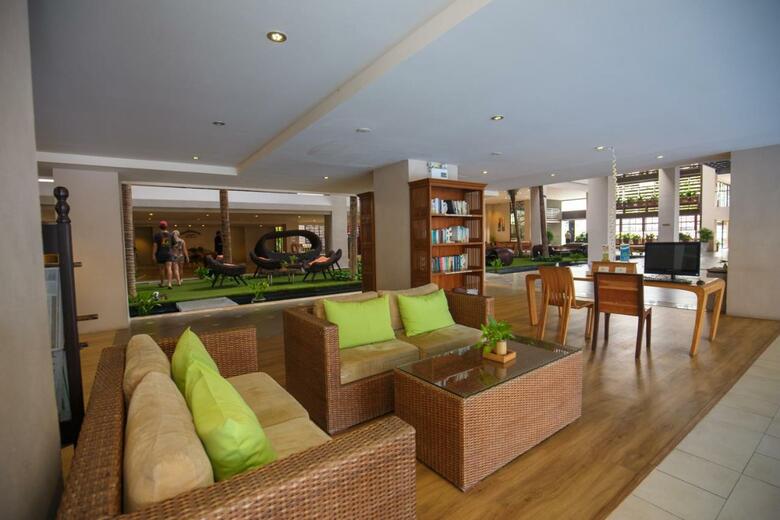Hotel Baan Laimai Beach Resort