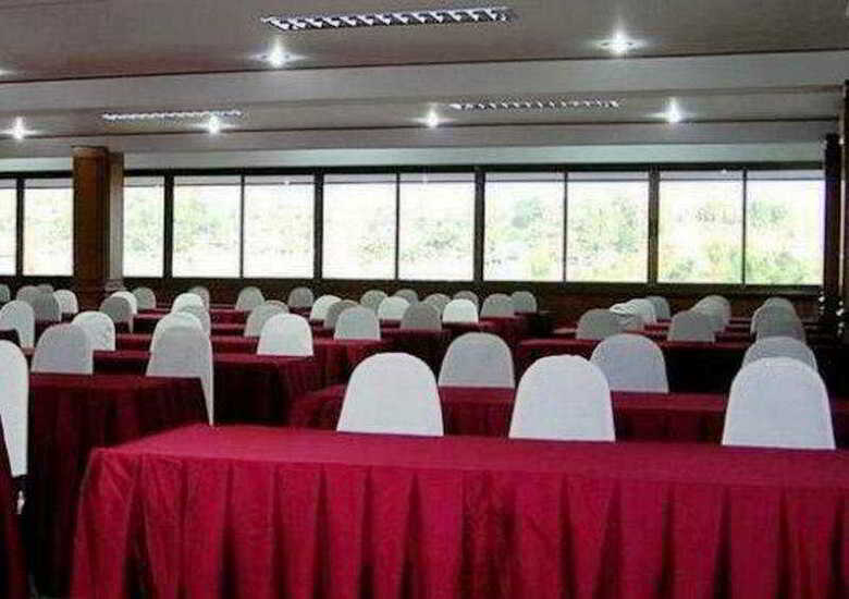 Namkhong Riverside Hotel