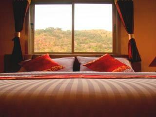 Hotel Limthong House