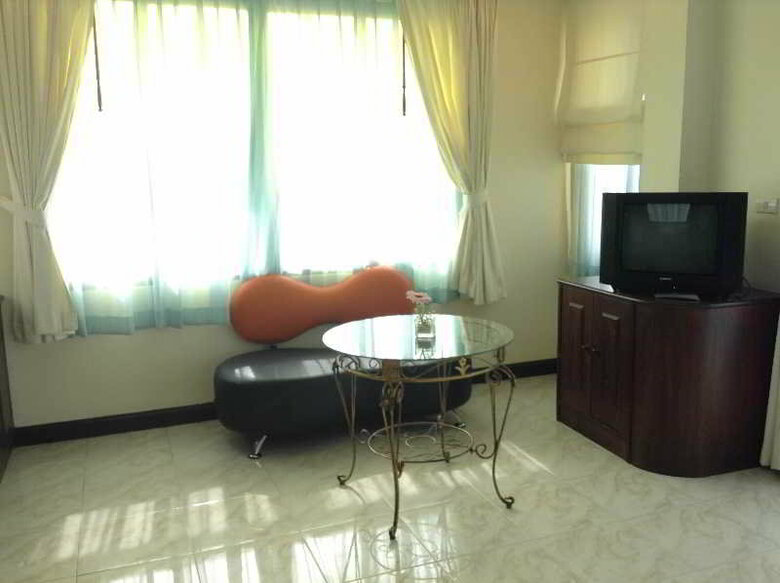 Hotel Baan Havaree Resort