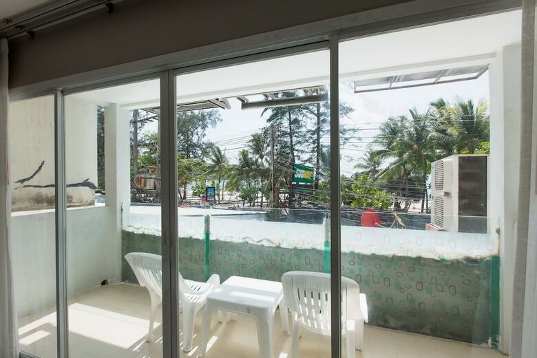 Time Out Hotel