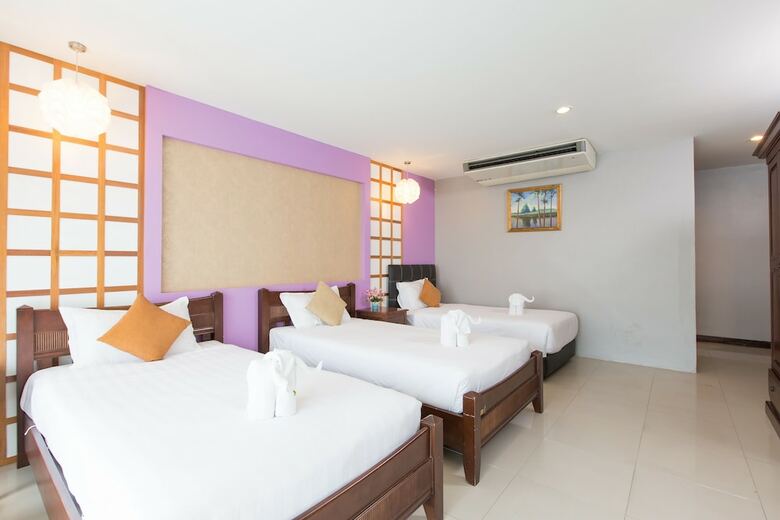 Time Out Hotel