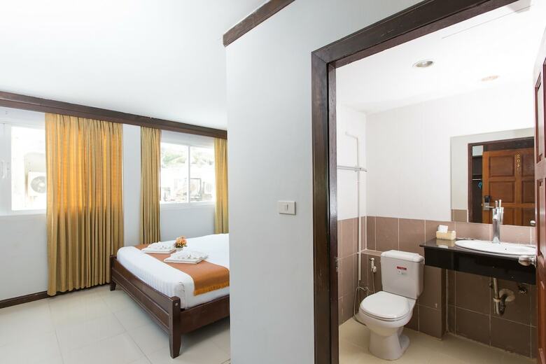 Time Out Hotel