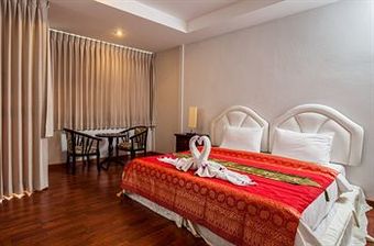 Hotel Triple Rund Place