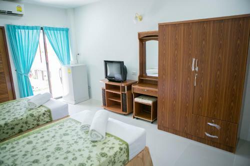 Hostal G&b Guesthouse