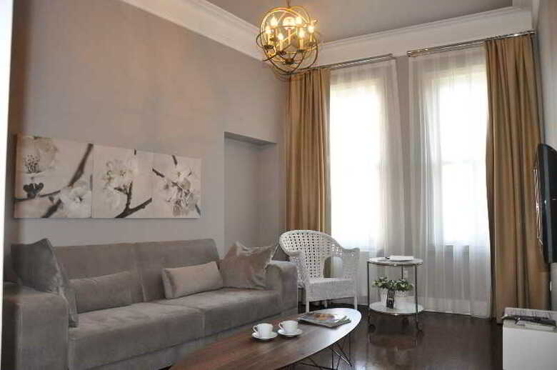 Apartamentos Miel Suites