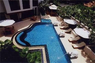 Hotel Gardengrove Suites Serviced Apartment