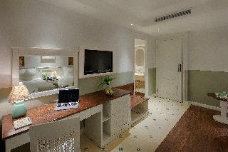 Silverland Charner Hotel