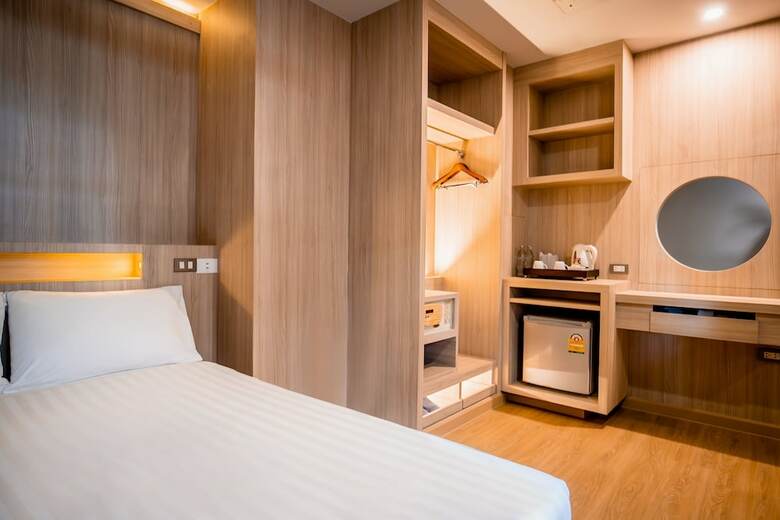 Hotel Thanthip Beach Resort