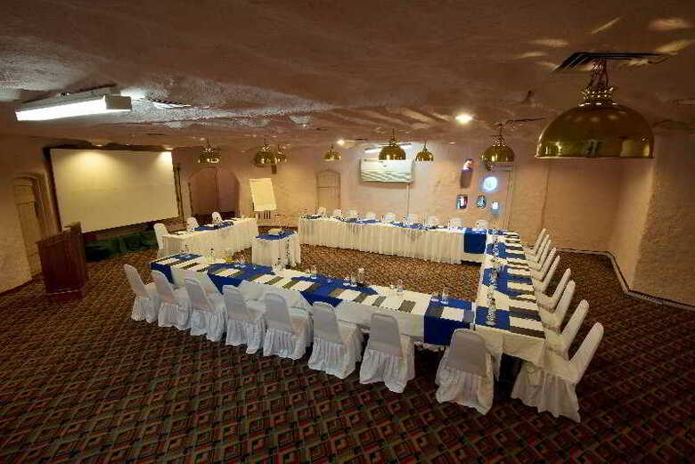 Hotel Caribbea Bay Resort