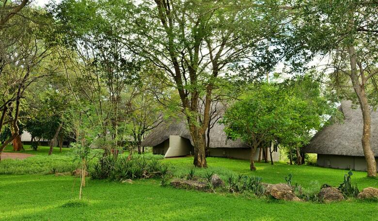 Hotel Victoria Falls Safari Suites
