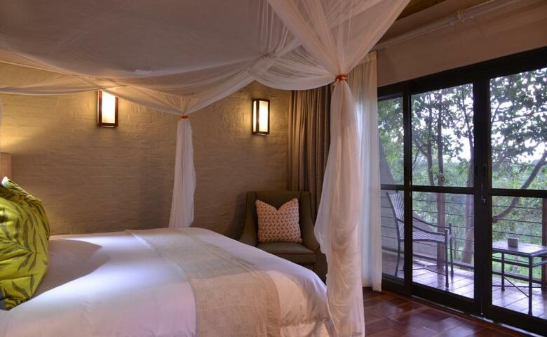 Hotel Victoria Falls Safari Suites