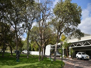 Hotel Cresta Lodge