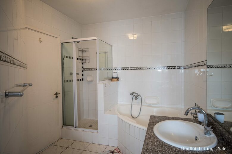 Hotel Umdloti Letting
