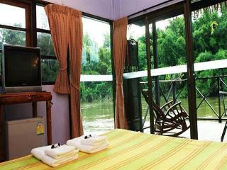 Yoko Riverkwai Hotel  Resort
