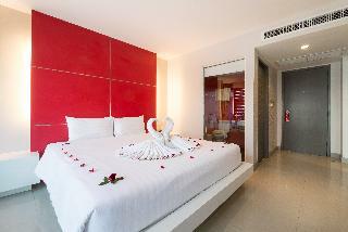 Alfresco Phuket Hotel