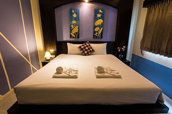 Lavender Hotel