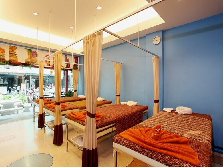 Tanawan Phuket Hotel