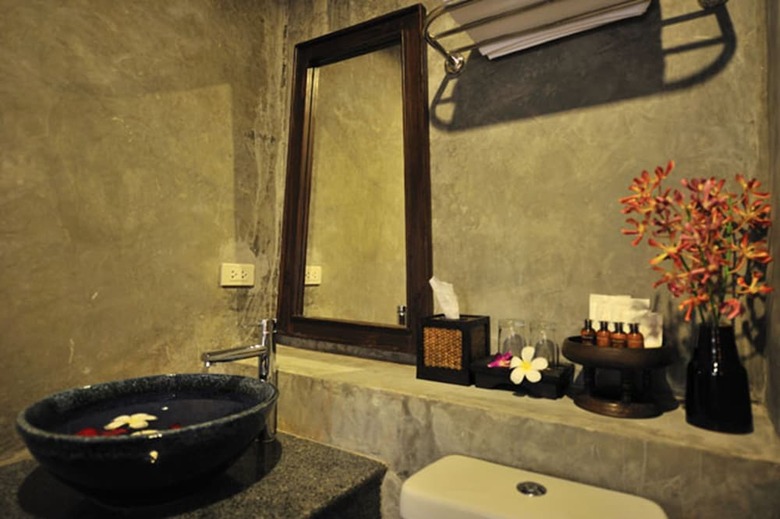 Tanawan Phuket Hotel