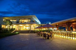 Hotel Cam Ranh Riviera Beach Resort & Spa