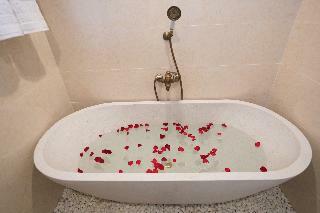 Pearl River Hoi An Hotel & Spa